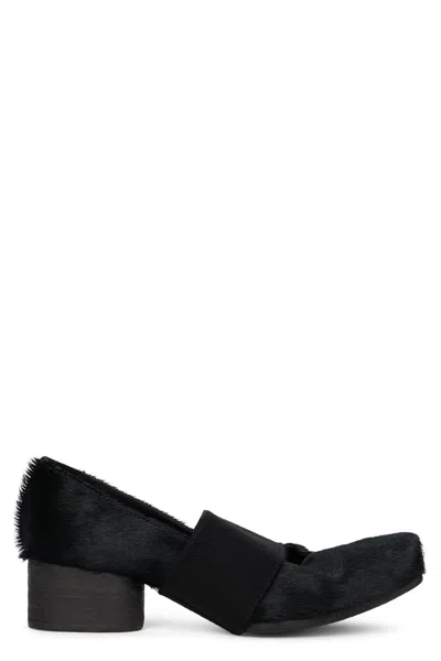 Uma Wang Fur-trimmed Leather Slippers In Black
