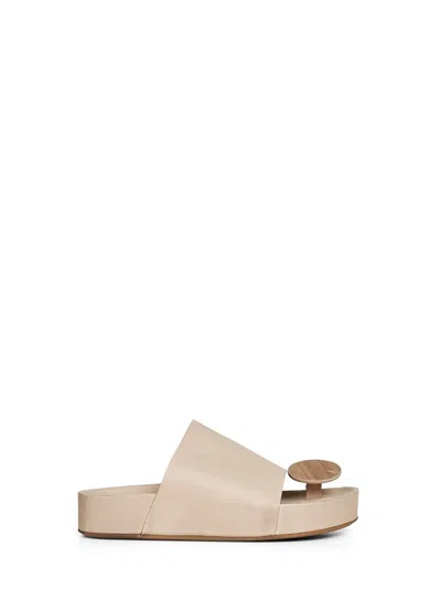 Uma Wang Leather Thong With Wood-effect Detail Sandals In Neutral