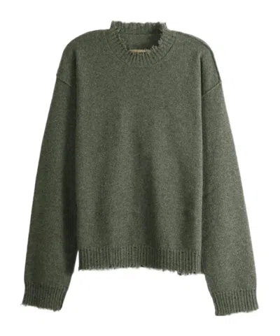 Uma Wang Distressed-effect Knitted Sweater In Green