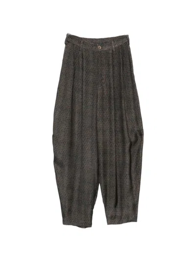 Uma Wang Piper Geometric-pattern Pleated Trousers In Brown