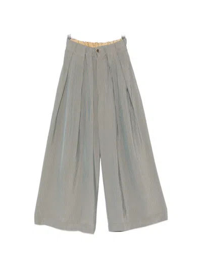 Uma Wang Poetic Pleated Trousers In Gray