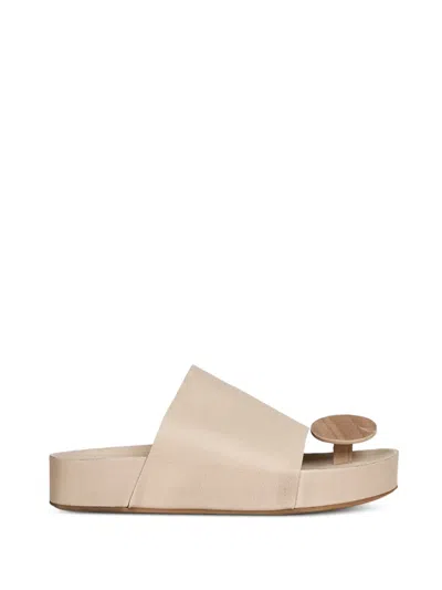Uma Wang Round-detail Sandals In Neutral