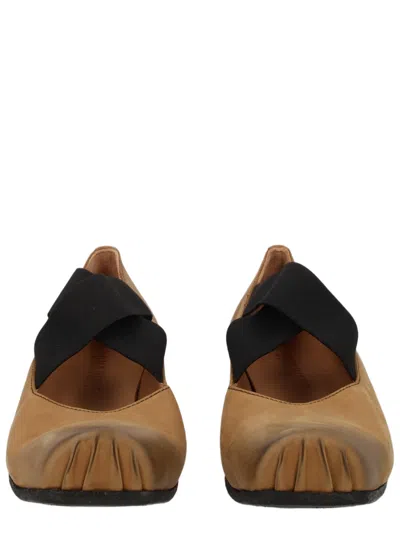 Uma Wang Soft Calf Leather Gathered Flats In Neutral