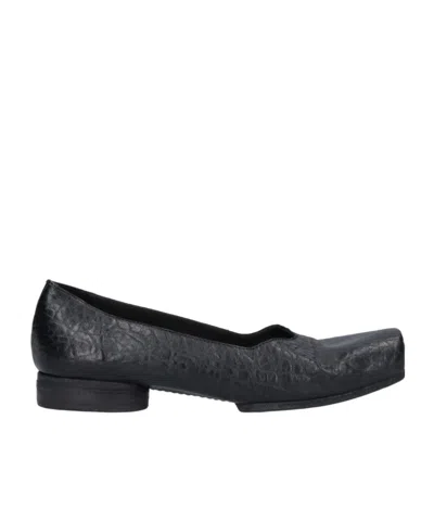 Uma Wang Square-toe Flats In Black