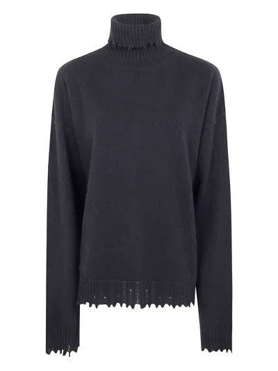 Uma Wang Turtleneck Frayed-hem Sweater In Blue