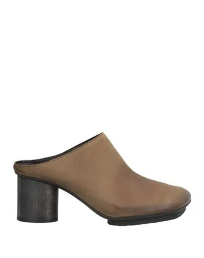 Uma Wang Woman Mules & Clogs Khaki Size 6 Calfskin In Sand