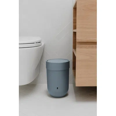 Umbra Touch Consumables Hsm Plastic 2 Gallon Swing Top Trash Can In Slate Blue