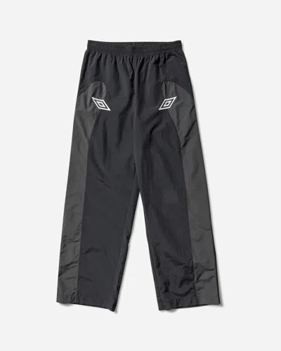 Umbro Guarding Track Pants In Black