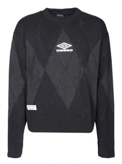 Umbro Knitted Crew Neck Sweater In Black