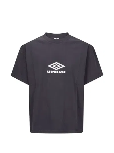 Umbro Logo-embroidered Logo T-shirt In Gray