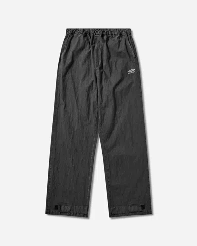 Umbro Midfield Pants Washed In Black