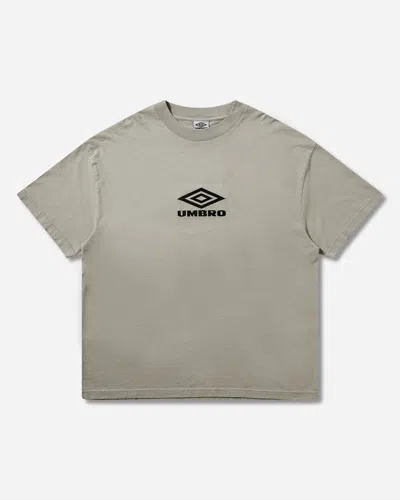 Umbro Og Logo T-shirt Greige In Gray