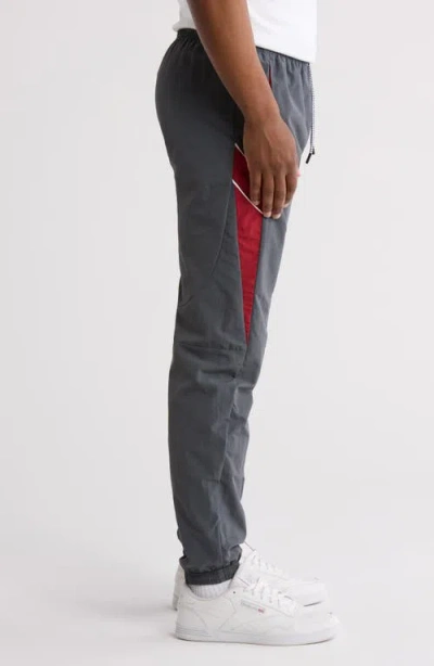 Umbro Relaxed Track Pants In Iron Gate