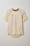Umbro Uo Exclusive #9 Graphic Jersey Tee In Antique White/golden, Men's At Urban Outfitters In Neutral