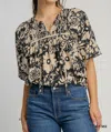 Umgee Act Naturally Top In Beige/black In Multi