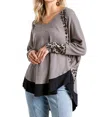 Umgee Animal Dolman Sleeve Waffle Knit Top In Mocha Grey In Multi