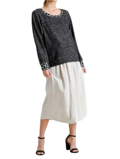 Umgee Animal Print Trimmed Top In Charcoal In Pink