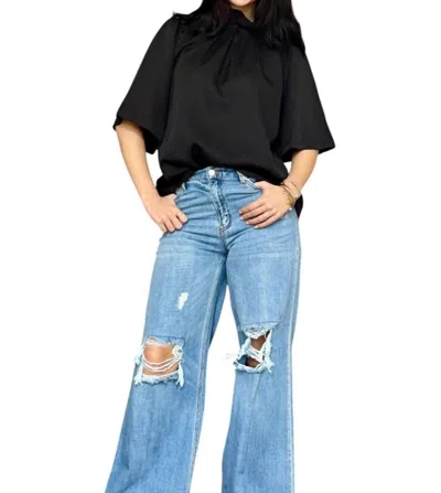 Umgee Bell Sleeve Top In Black