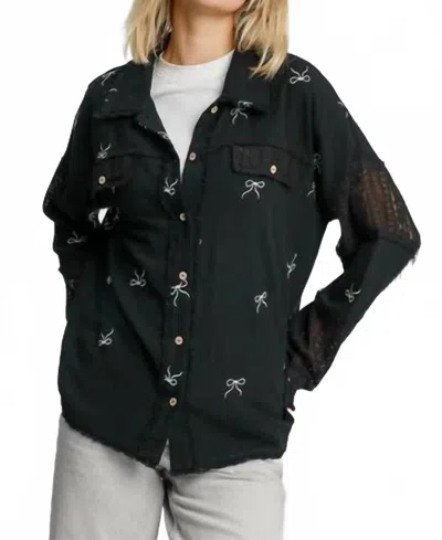 Umgee Bow Print Linen Shacket In Black