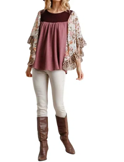 Umgee Butterfly Sleeve Top In Wine/berry In Multi