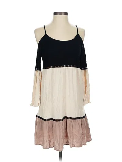 Pre-owned Umgee Casual Dress In White