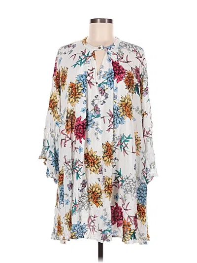 Pre-owned Umgee Casual Dress In White