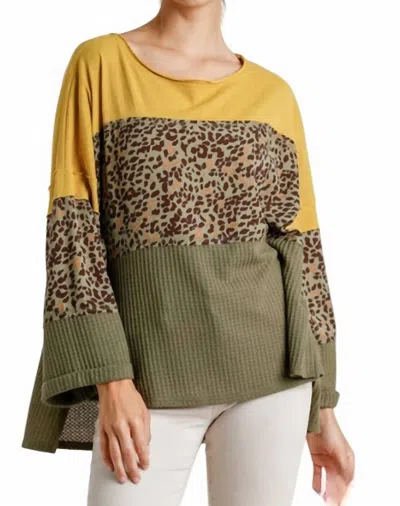 Umgee Color Block Waffle Knit Top In Olive In Multi