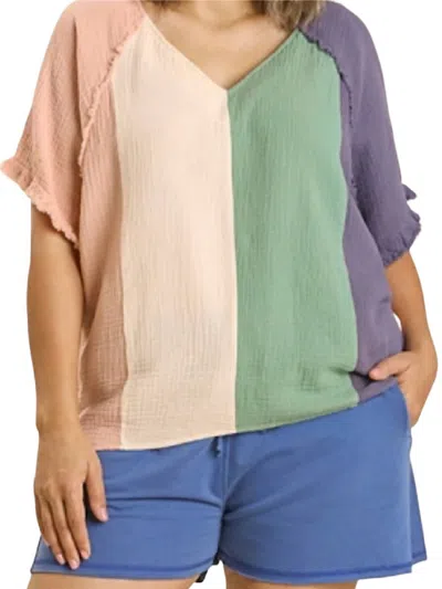 Umgee Colorblock Short Sleeve Top - Plus In Denim Pink In Multi