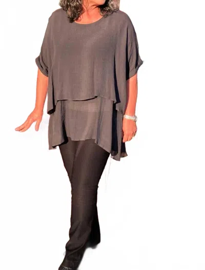 Umgee Cuffed Sleeve Layered Tunic In Charcoal Grey In Gray