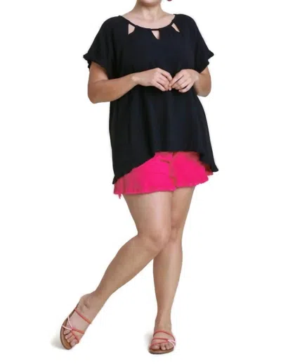Umgee Cut Out Frayed Fringe Top In Black