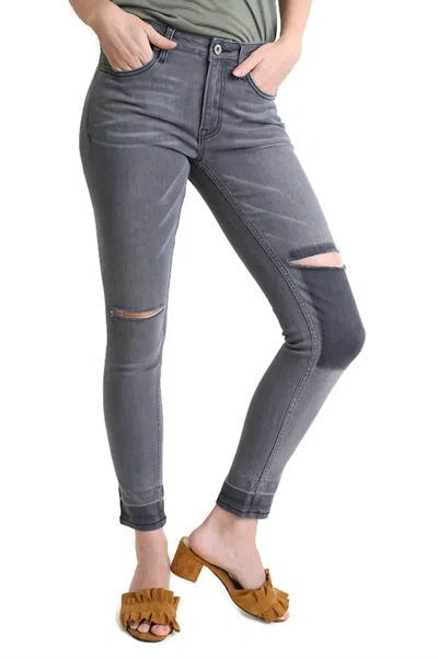 Umgee Distressed Denim Stretch Jean In Light Grey In Gray
