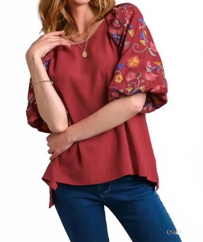 Umgee Embroidery Balloon Sleeve Linen Blend Top In Crimson In Red