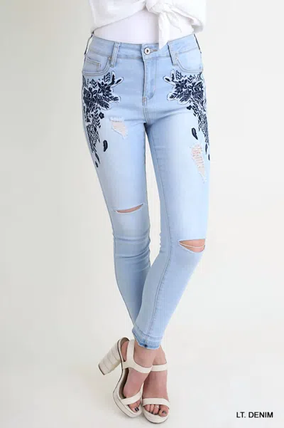 Umgee Floral Embroidered Distressed Skinny Jeans In Light Blue