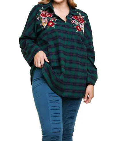 Umgee Floral Embroidered Plaid Tunic - Plus In Green
