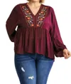 Umgee Floral Embroidered Top - Plus In Wine In Pink