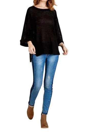 Umgee High Low 3/4 Sleeve Waffle Knit Top In Black