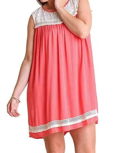 Umgee Lace & Fringe Sleeveless Dress In Coral In Multi