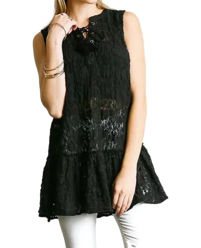 Umgee Lace Up Sleeveless Lace Tunic In Black
