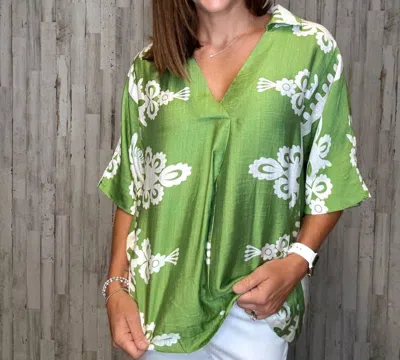Umgee Laney V-neck Top In Green