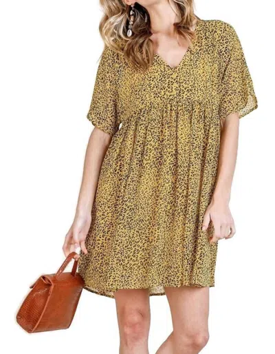 Umgee Leopard Babydoll Dress In Honey In Gold
