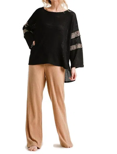 Umgee Leopard Trim Waffle Knit Top In Black