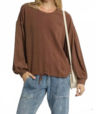 Umgee Linen Long Sleeve Top With Drawstring In Mocha In Multi