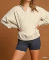 Umgee Luxeknit Collared V Neck Top In Cream In White