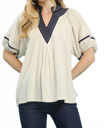 Umgee Midnight Contrast Top In Oatmeal In White