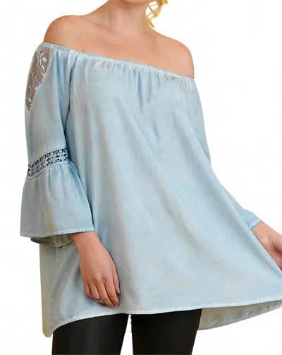 Umgee Off The Shoulder Lace Top - Plus In Light Denim In Blue