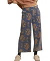 Umgee Paisley Print Pant In Mineral Wash In Blue