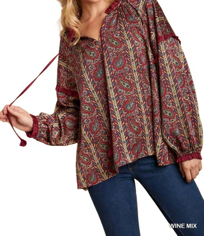 Umgee Paisley Printed Blouse In Wine In Pink