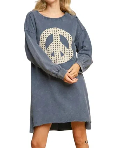 Umgee Peaceful And Pretty Dress In Mineral Washed In Multi