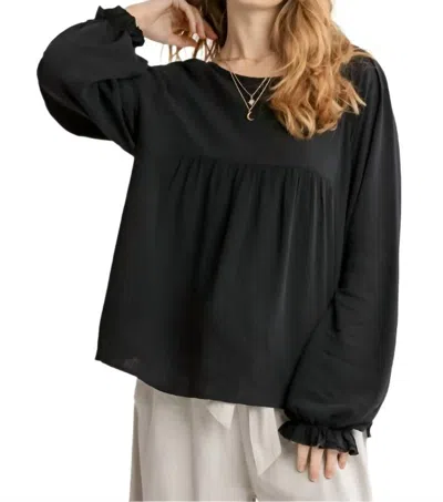 Umgee Pleated Detail Babydoll Top In Black