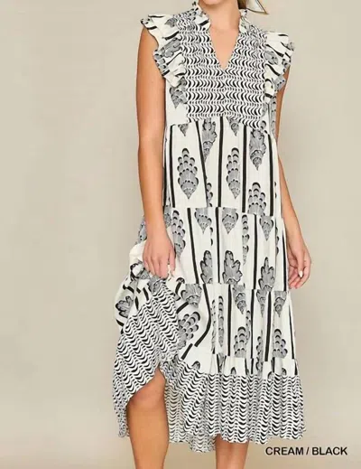 Umgee Plus Size Border Print Smocked Dress In Cream/black
